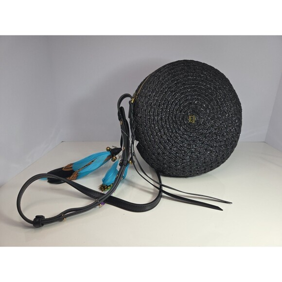 Eric Javits Canteen Style Black Woven Shoulder Bag w/Feather Details 9" Across - Picture 2 of 14